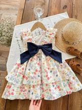 Young Girl Ditsy Floral Ruffle Trim Butterfly Decor Woven Dress